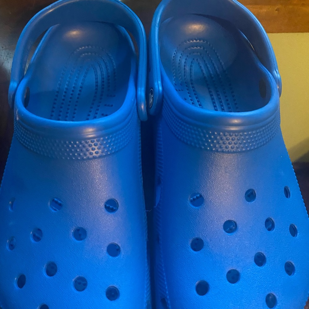 Crocs